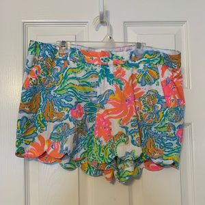 Lilly Pulitzer Buttercup Shorts Size 8